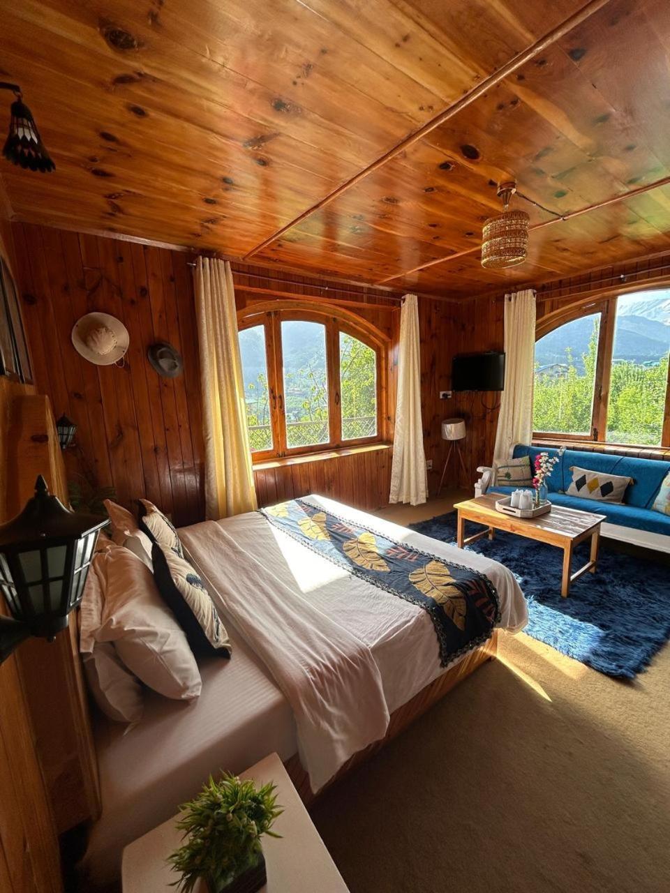 The Woodshed Villa Manāli Eksteriør bilde